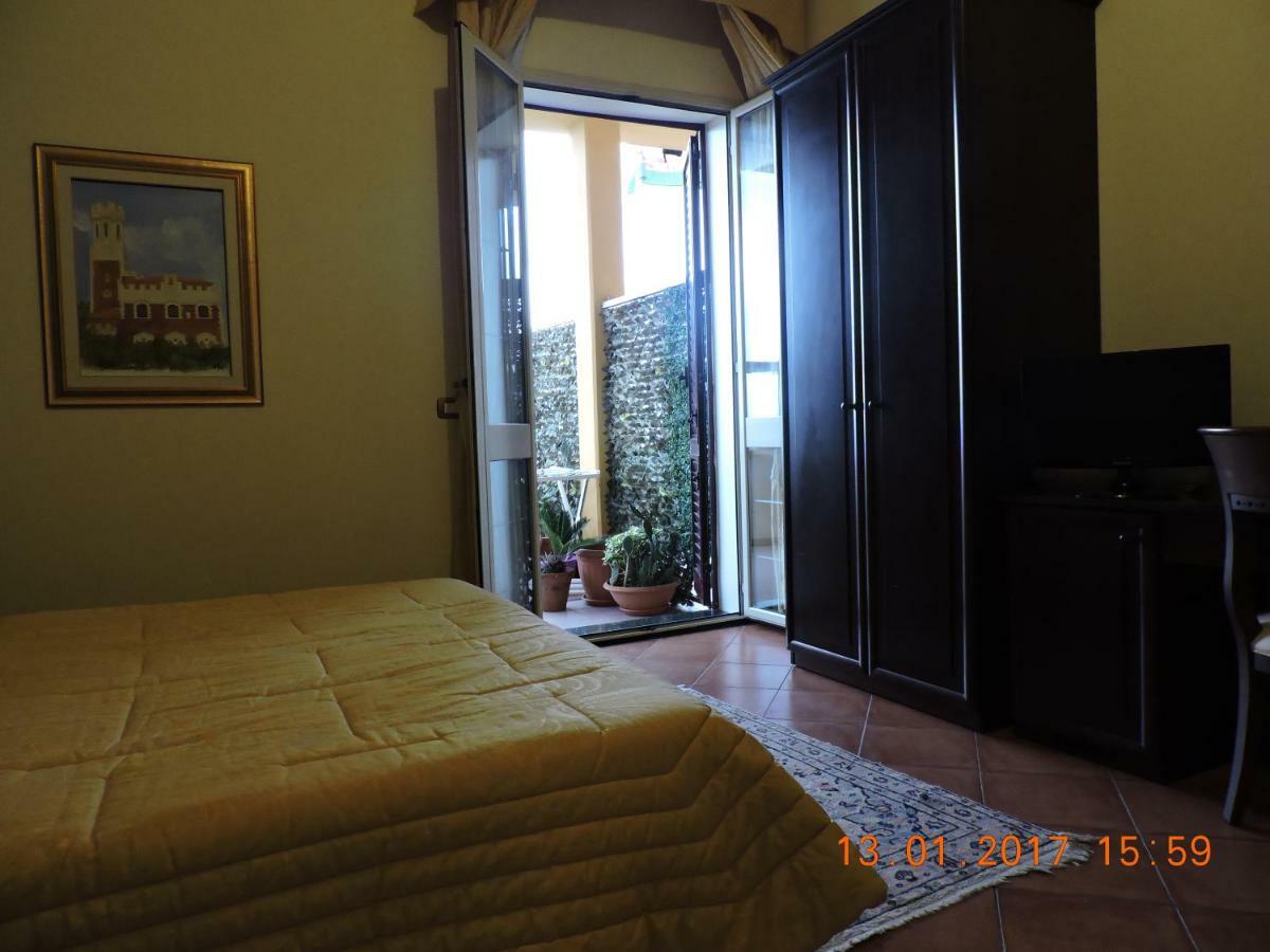 B&B Aquila Reale Portopalo Di Capo Passero Exterior photo